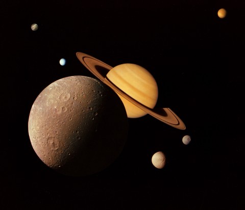 土星