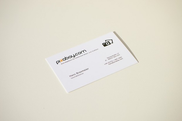 business-card-318425_640