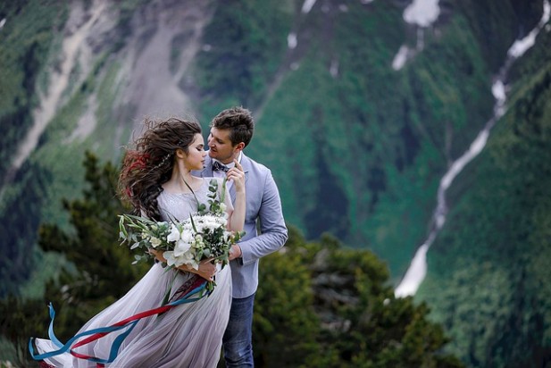 romance-4213863_640
