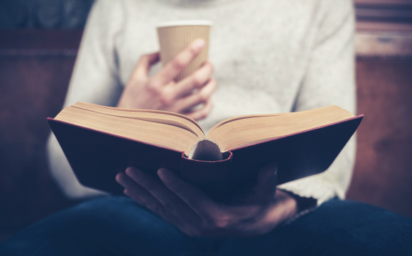 読書好き文学男子を唸らせる 話が盛り上がるおすすめ小説 恋愛ラウンジ